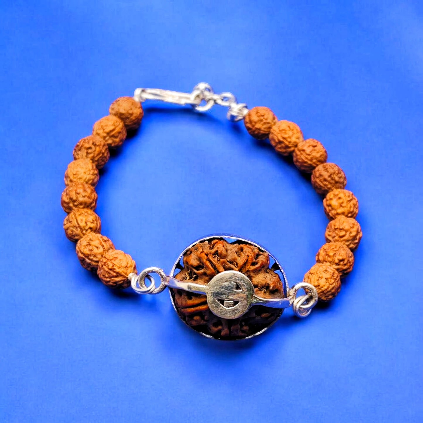 Nepali 8Mukhi Rudraksha Bracelet With Pure Silver Capping