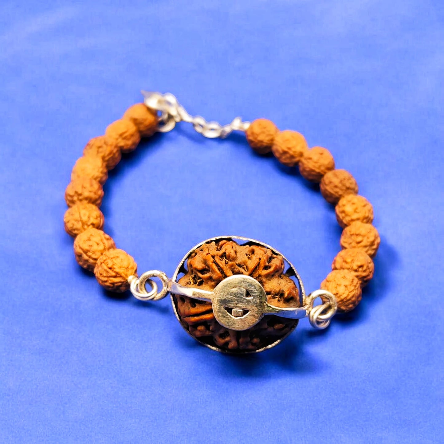 Nepali 8Mukhi Rudraksha Bracelet With Pure Silver Capping
