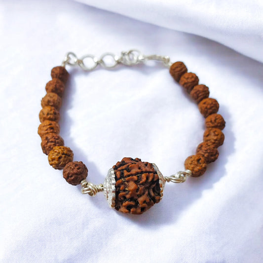 Nepali 5 Mukhi Rudraksha Bracelet With Pure Silver