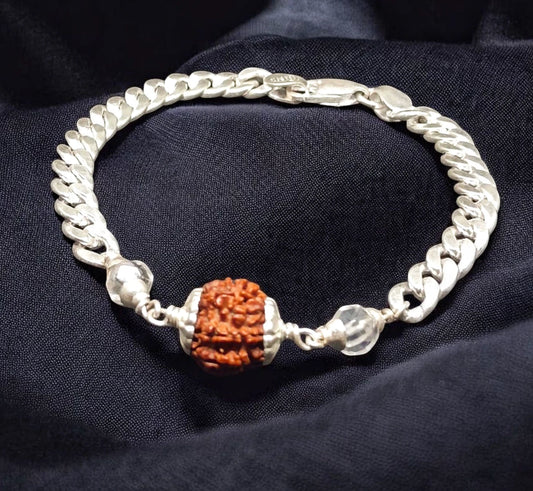 Sphatik and 7 Mukhi Rudraksha Customized Bracelet
