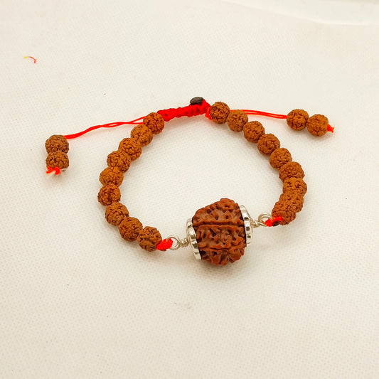 Nepali 7 Mukhi Rudraksha Bracelet With Pure Silver Capping