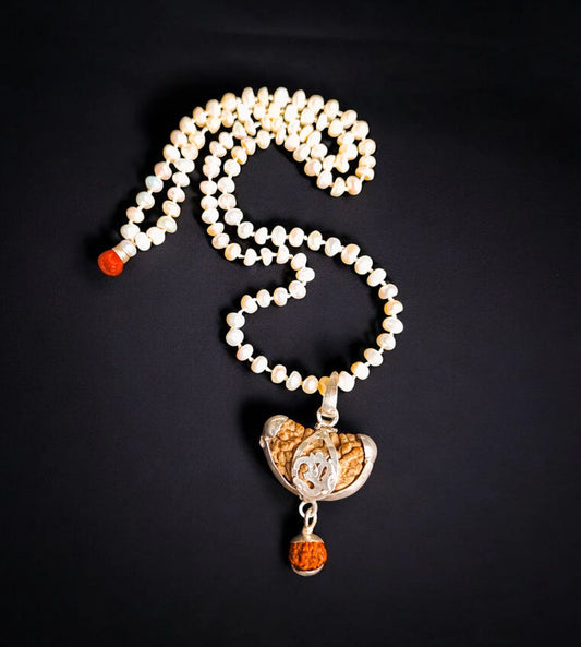 Half Moon Shape 1 Mukhi Rudraksha String With Natural Pearl Mala